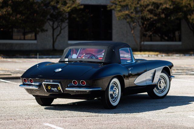 Chevrolet-Corvette-Cabriolet-1961-15