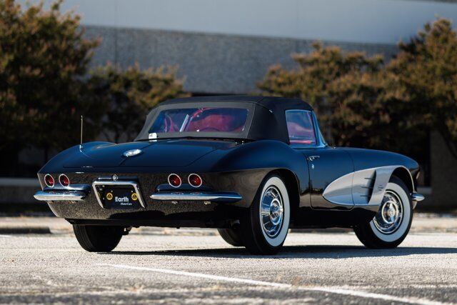 Chevrolet-Corvette-Cabriolet-1961-16