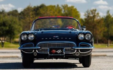 Chevrolet-Corvette-Cabriolet-1961-22