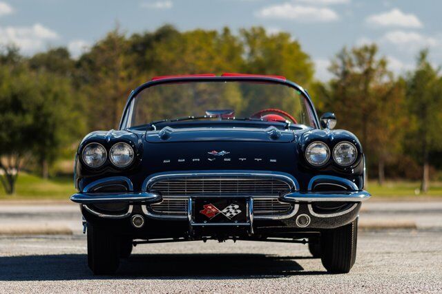 Chevrolet-Corvette-Cabriolet-1961-22