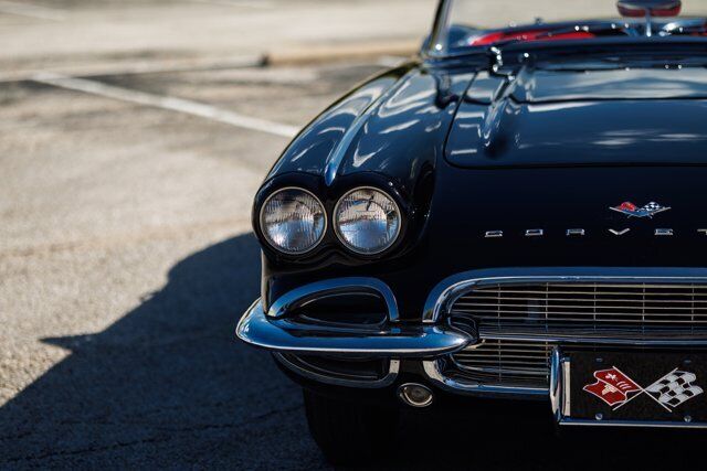 Chevrolet-Corvette-Cabriolet-1961-26