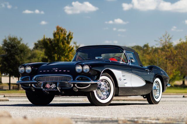 Chevrolet-Corvette-Cabriolet-1961-5