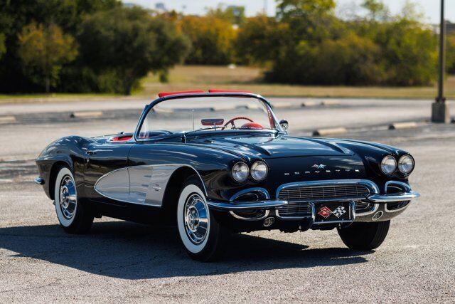 Chevrolet-Corvette-Cabriolet-1961-9