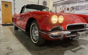 Chevrolet-Corvette-Cabriolet-1962-1