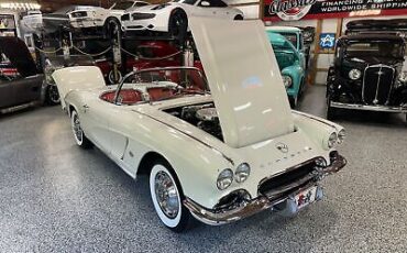 Chevrolet-Corvette-Cabriolet-1962-17