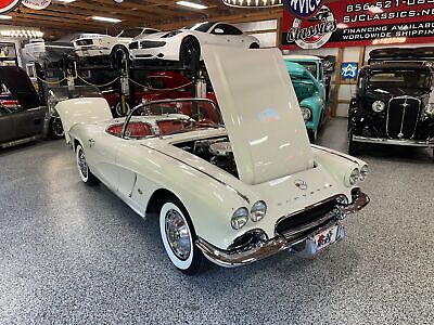 Chevrolet-Corvette-Cabriolet-1962-17