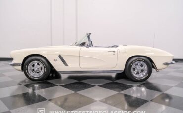 Chevrolet-Corvette-Cabriolet-1962-2