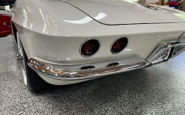 Chevrolet-Corvette-Cabriolet-1962-29