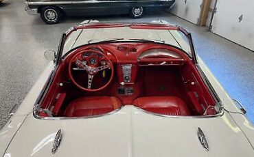 Chevrolet-Corvette-Cabriolet-1962-3