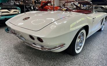 Chevrolet-Corvette-Cabriolet-1962-32