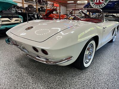 Chevrolet-Corvette-Cabriolet-1962-32