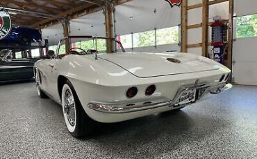 Chevrolet-Corvette-Cabriolet-1962-4