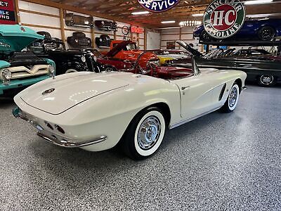 Chevrolet-Corvette-Cabriolet-1962-5