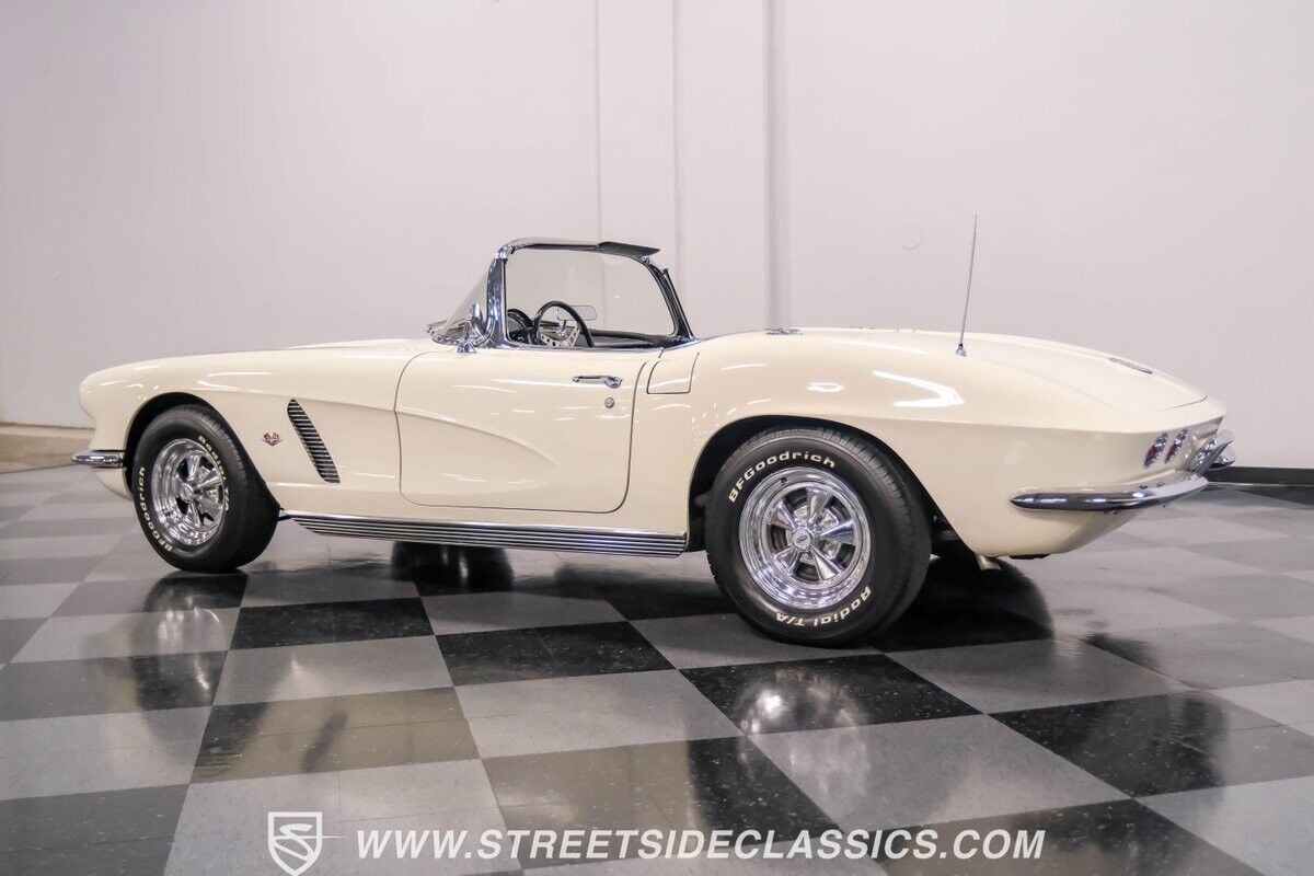 Chevrolet-Corvette-Cabriolet-1962-7