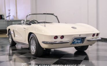 Chevrolet-Corvette-Cabriolet-1962-9