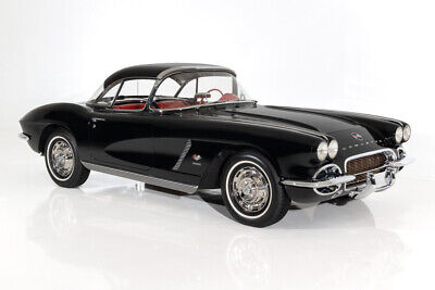 Chevrolet-Corvette-Cabriolet-1962-Black-Red-0-1