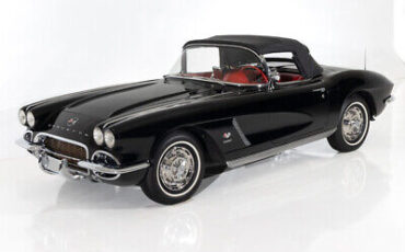 Chevrolet-Corvette-Cabriolet-1962-Black-Red-0-11