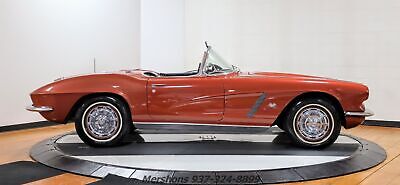 Chevrolet-Corvette-Cabriolet-1962-Burgundy-Black-96718-6