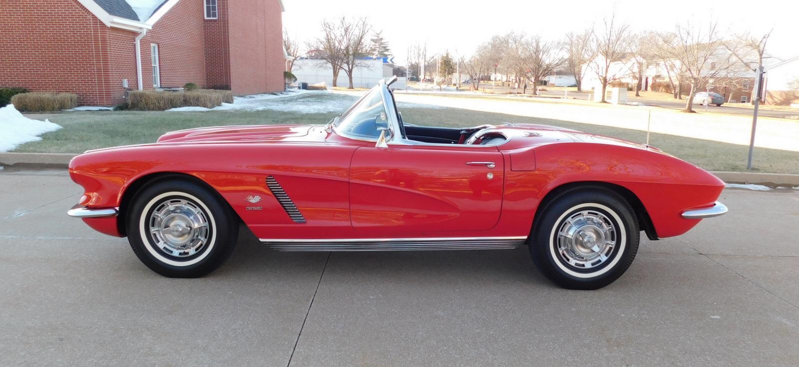 Chevrolet-Corvette-Cabriolet-1962-Red-Black-131857-22