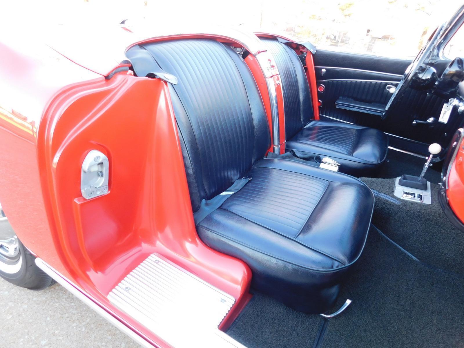 Chevrolet-Corvette-Cabriolet-1962-Red-Black-131857-37