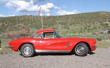 Chevrolet-Corvette-Cabriolet-1962-Red-Black-76592-5