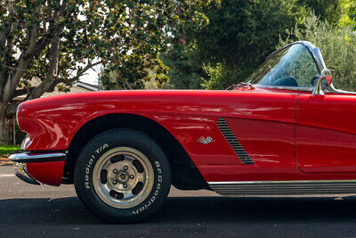 Chevrolet-Corvette-Cabriolet-1962-Red-Black-94467-3