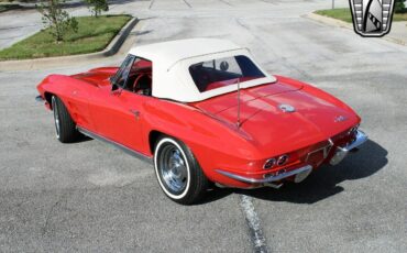 Chevrolet-Corvette-Cabriolet-1963-4