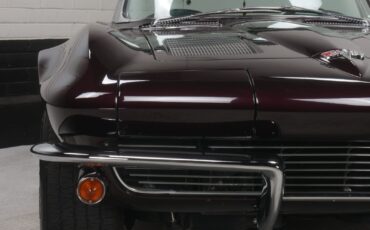 Chevrolet-Corvette-Cabriolet-1963-Burgundy-Black-51377-4