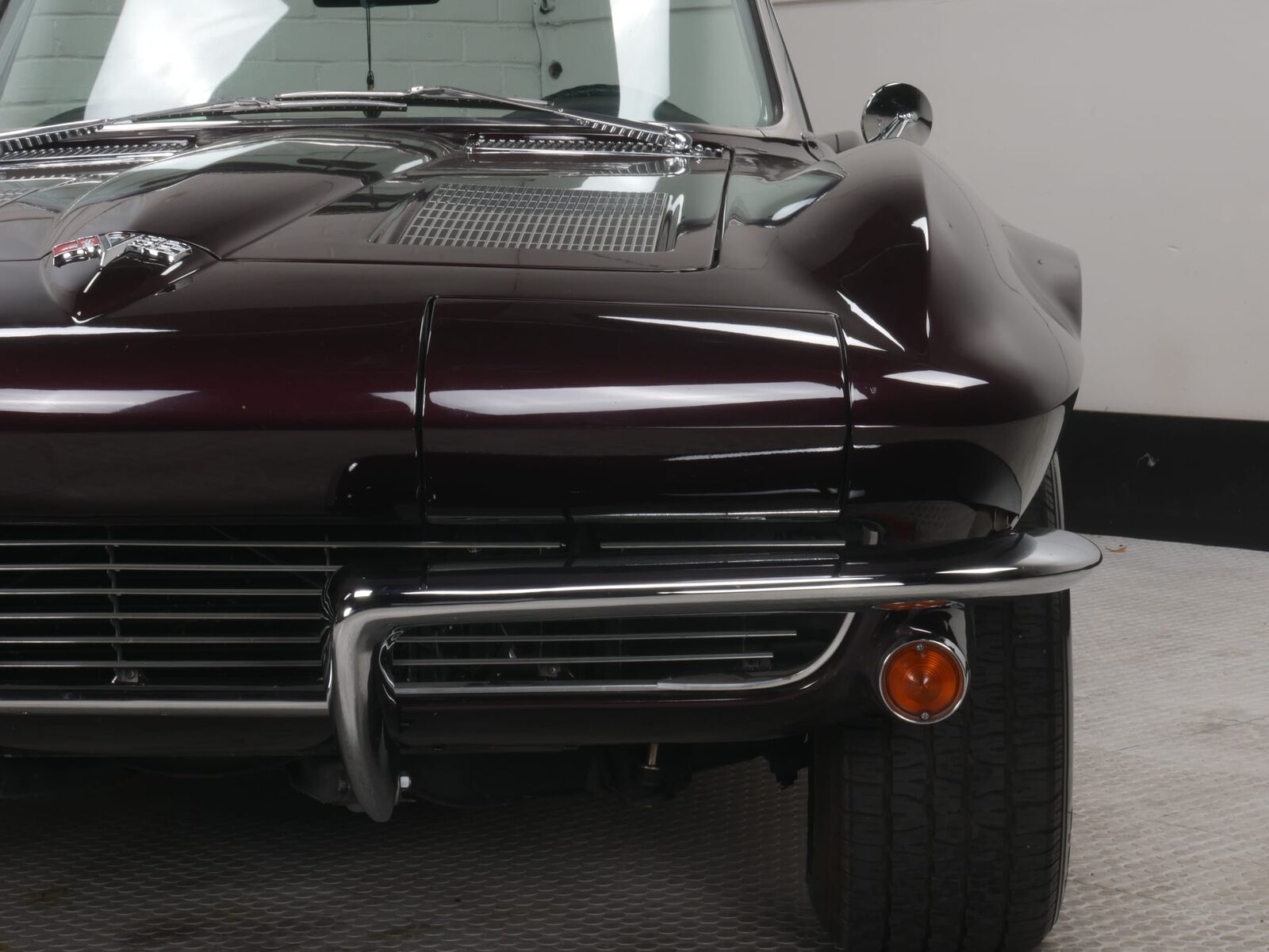 Chevrolet-Corvette-Cabriolet-1963-Burgundy-Black-51377-5