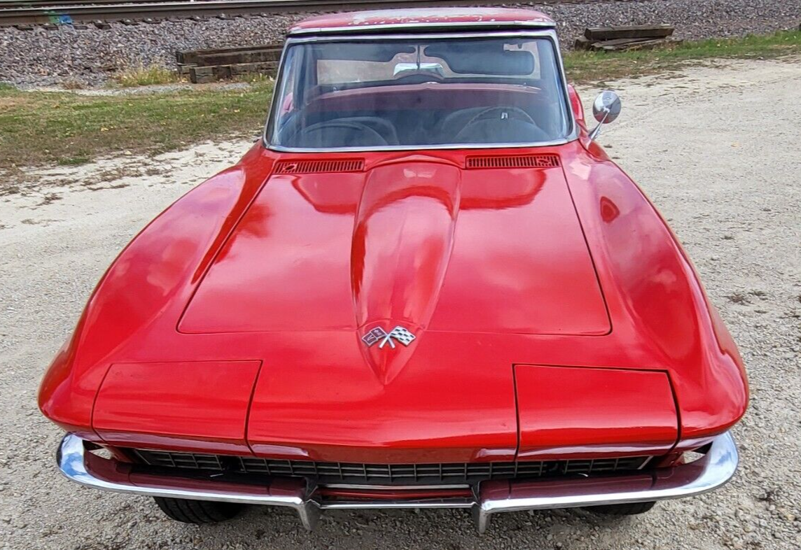 Chevrolet-Corvette-Cabriolet-1965-Red-Black-159325-3