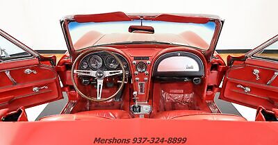 Chevrolet-Corvette-Cabriolet-1966-Red-Red-34617-1