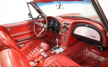 Chevrolet-Corvette-Cabriolet-1966-Red-Red-34617-13