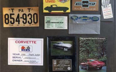 Chevrolet-Corvette-Cabriolet-1966-Silver-Black-31529-21