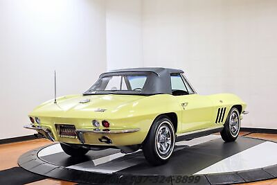 Chevrolet-Corvette-Cabriolet-1966-Yellow-Black-31-10