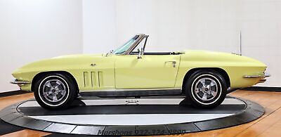 Chevrolet-Corvette-Cabriolet-1966-Yellow-Black-31-5