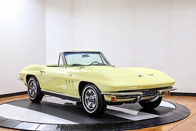 Chevrolet-Corvette-Cabriolet-1966-Yellow-Black-31-6