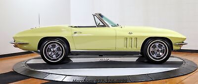 Chevrolet-Corvette-Cabriolet-1966-Yellow-Black-31-7