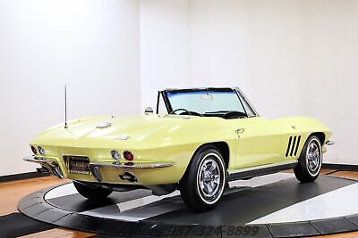 Chevrolet-Corvette-Cabriolet-1966-Yellow-Black-31-8