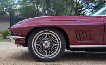 Chevrolet-Corvette-Cabriolet-1967-Burgundy-Black-101331-3