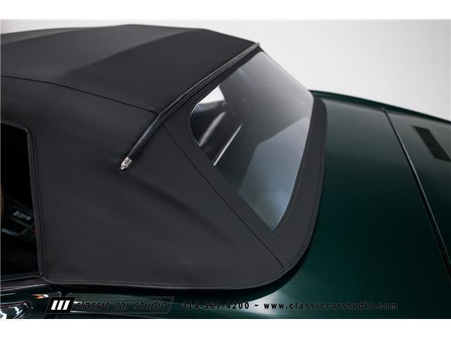 Chevrolet-Corvette-Cabriolet-1968-Green-Black-127320-20