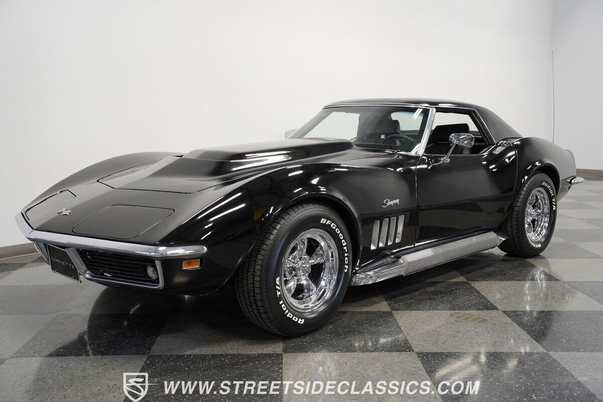 Chevrolet-Corvette-Cabriolet-1969-Black-Black-101892-5