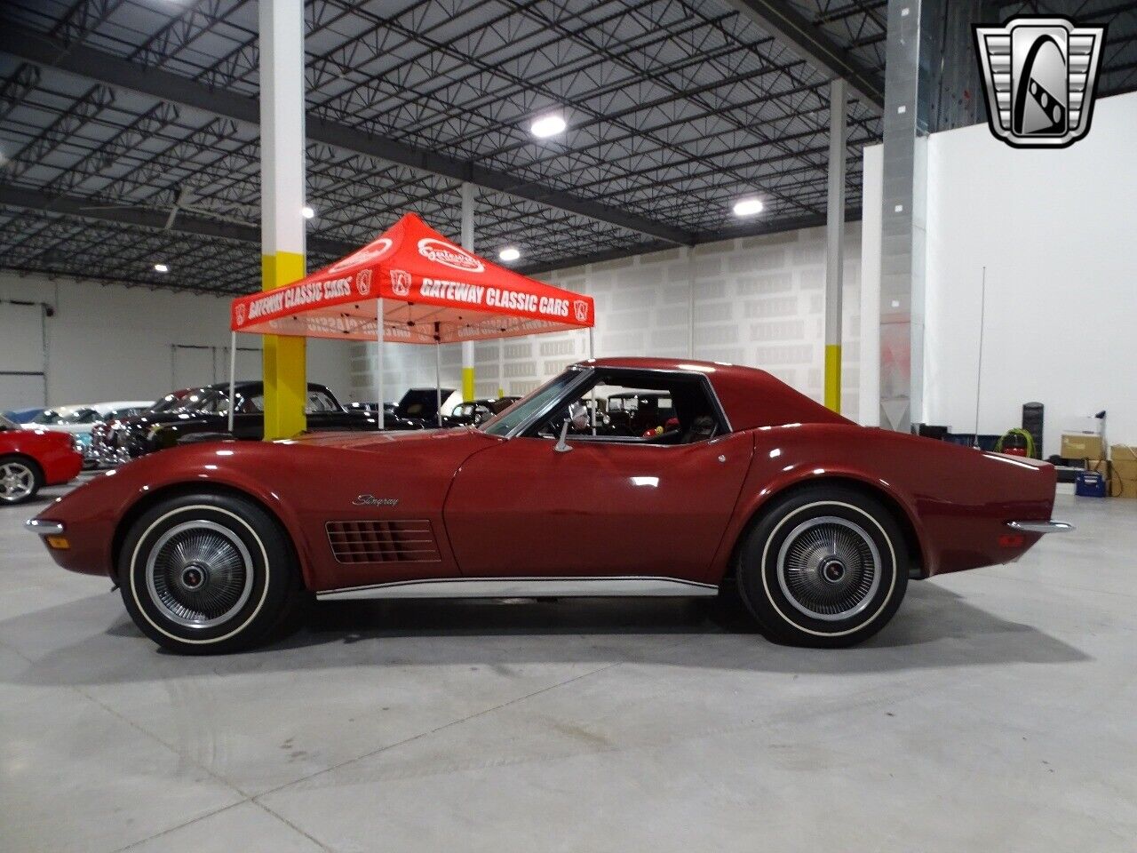 Chevrolet-Corvette-Cabriolet-1970-Marlboro-Maroon-Black-135085-3