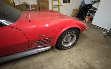 Chevrolet-Corvette-Cabriolet-1972-Red-Black-29078-1