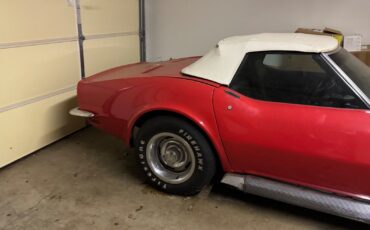 Chevrolet-Corvette-Cabriolet-1972-Red-Black-29078-4