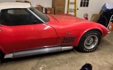 Chevrolet-Corvette-Cabriolet-1972-Red-Black-29078-5