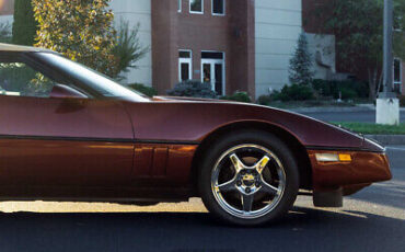 Chevrolet-Corvette-Cabriolet-1986-Red-Tan-54718-10