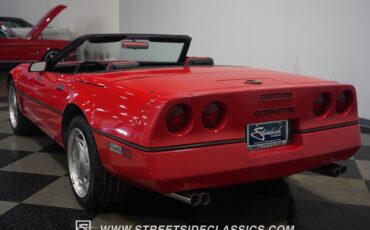 Chevrolet-Corvette-Cabriolet-1988-12