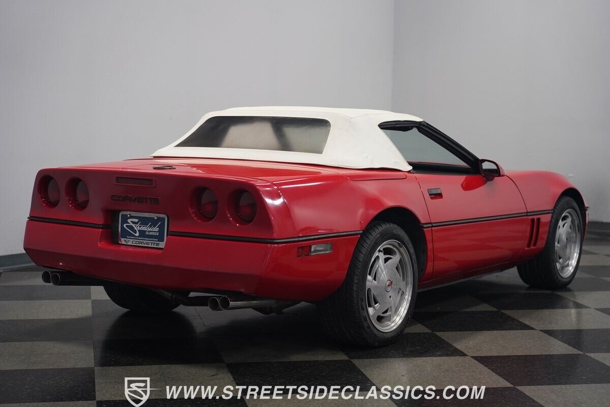 Chevrolet-Corvette-Cabriolet-1988-14