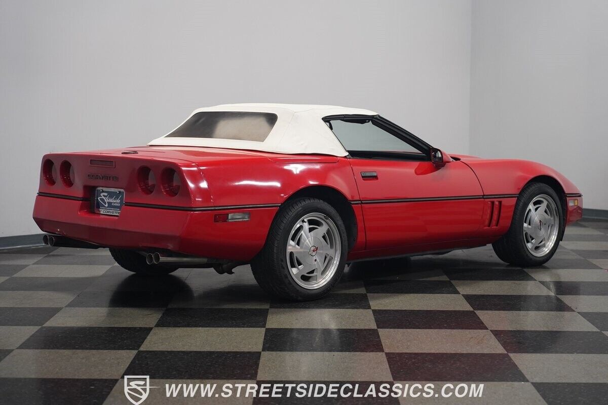 Chevrolet-Corvette-Cabriolet-1988-15