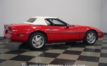 Chevrolet-Corvette-Cabriolet-1988-16